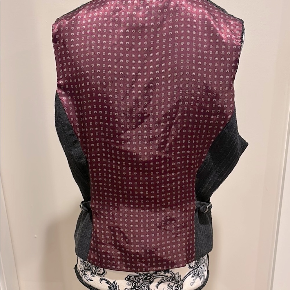 Michel Rene Black Button-Up Vest - Picture 3 of 5